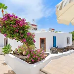 Munay Apartment